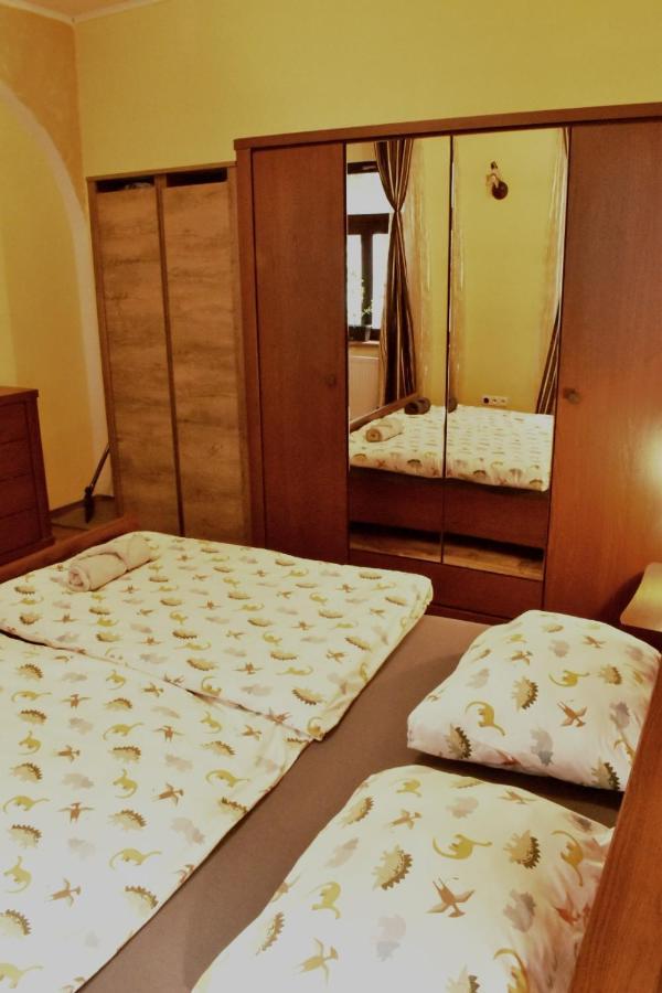 Апартаменты Old Town Bratislava 1Bdr Private Parking Экстерьер фото